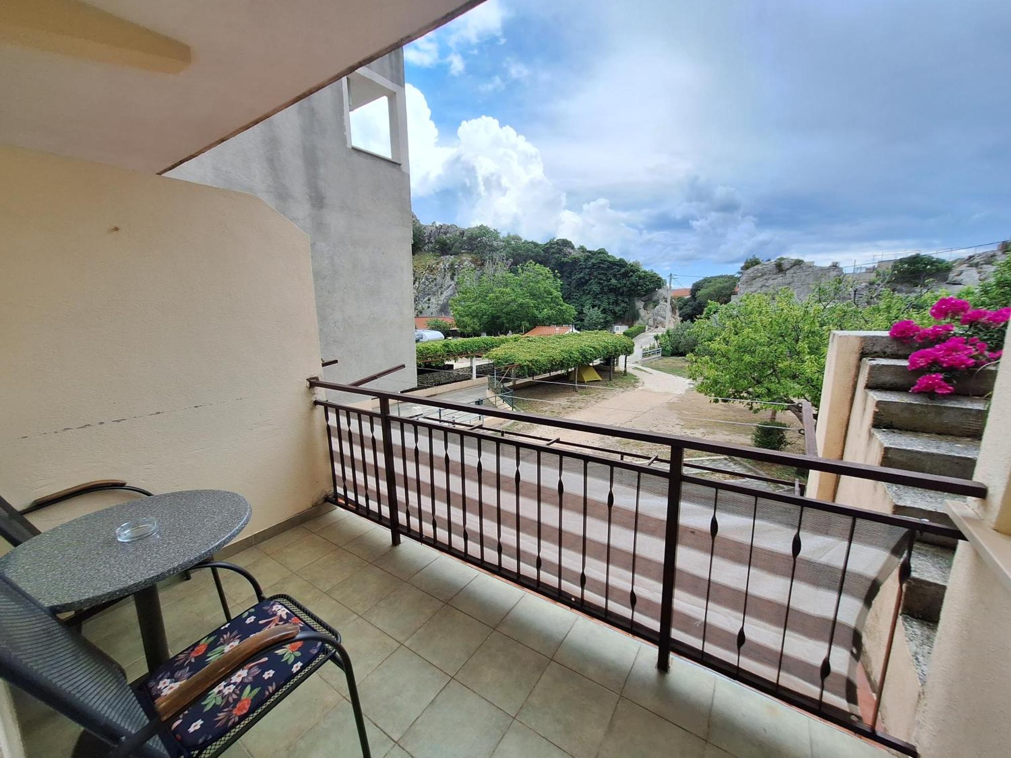 Apartmani Lisicina Omiš Esterno foto